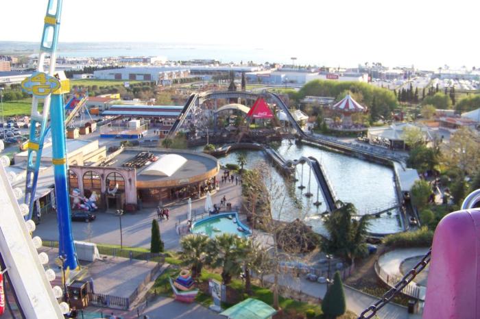Салоники, Magic Park