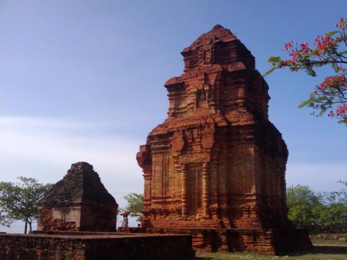 Погода в Фантьете в сентябре - Башни Чамов