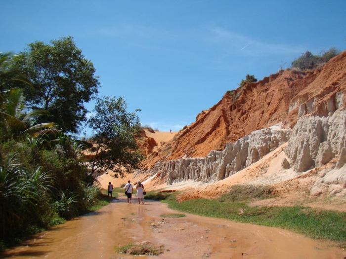 Вьетнам Фантьет Соломенный остров