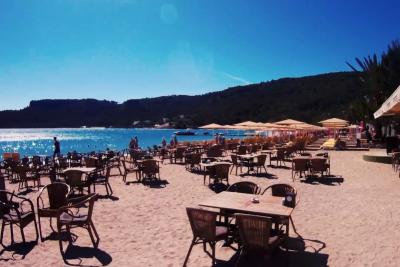 Чем заняться в Кемере в октябре, Пляж Лунный сет