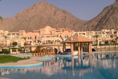 Таба, Отель курорта